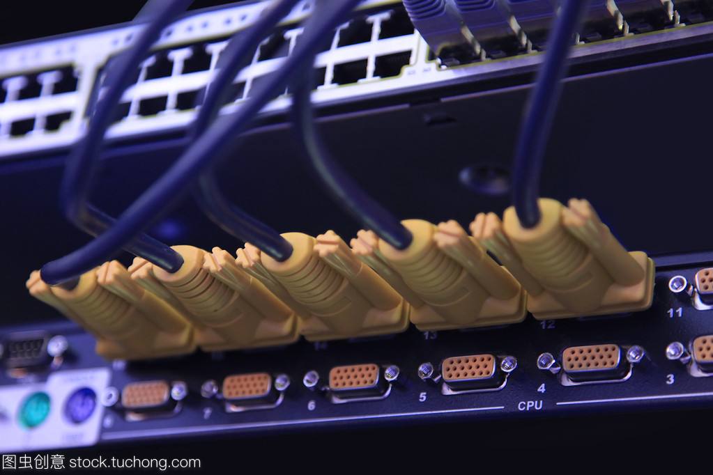 信息技术与计算机网络 现代社会的数字化基石